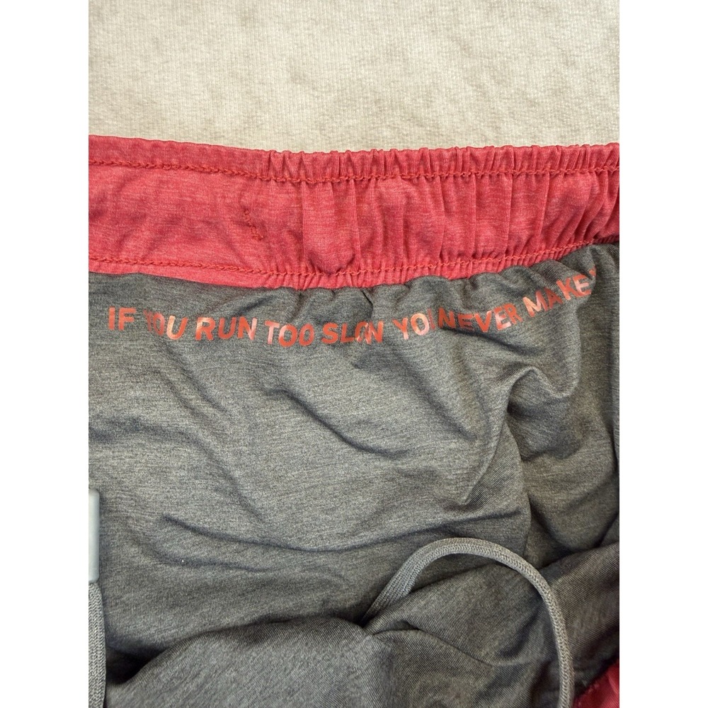 Rhone Men's Medium Lined Running Shorts Red Athletic Stretch Zip Pocket 5" Gym - Picture 12 of 12